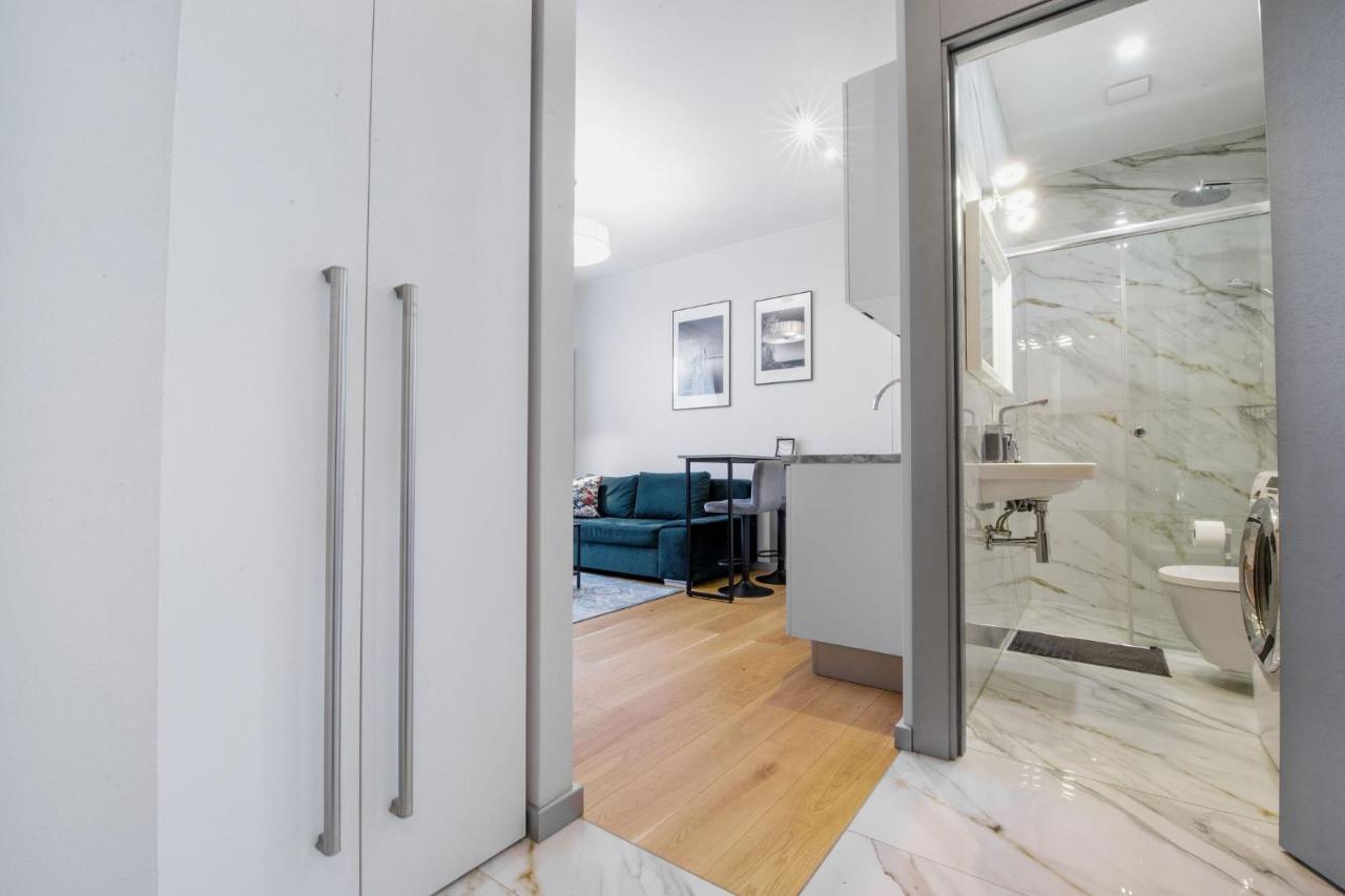 Jūrkalne Design Apartment Loft Majori With Large Terrace מראה חיצוני תמונה